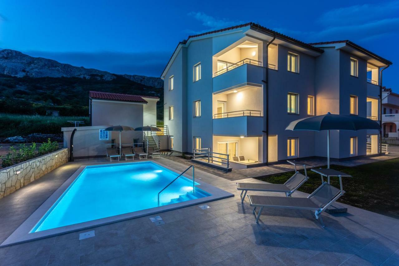 Apartments Mateo 2 Baska  Bagian luar foto