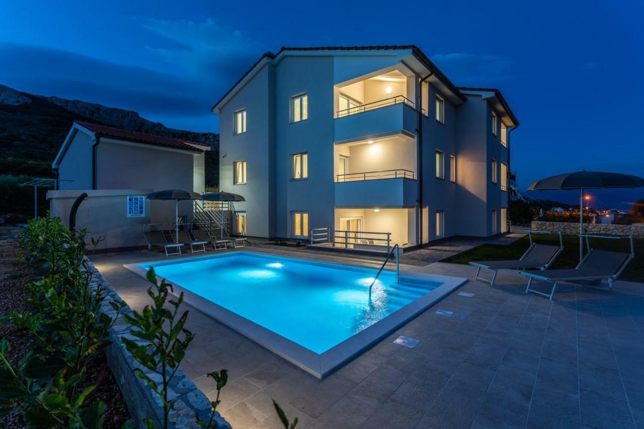 Apartments Mateo 2 Baska  Bagian luar foto